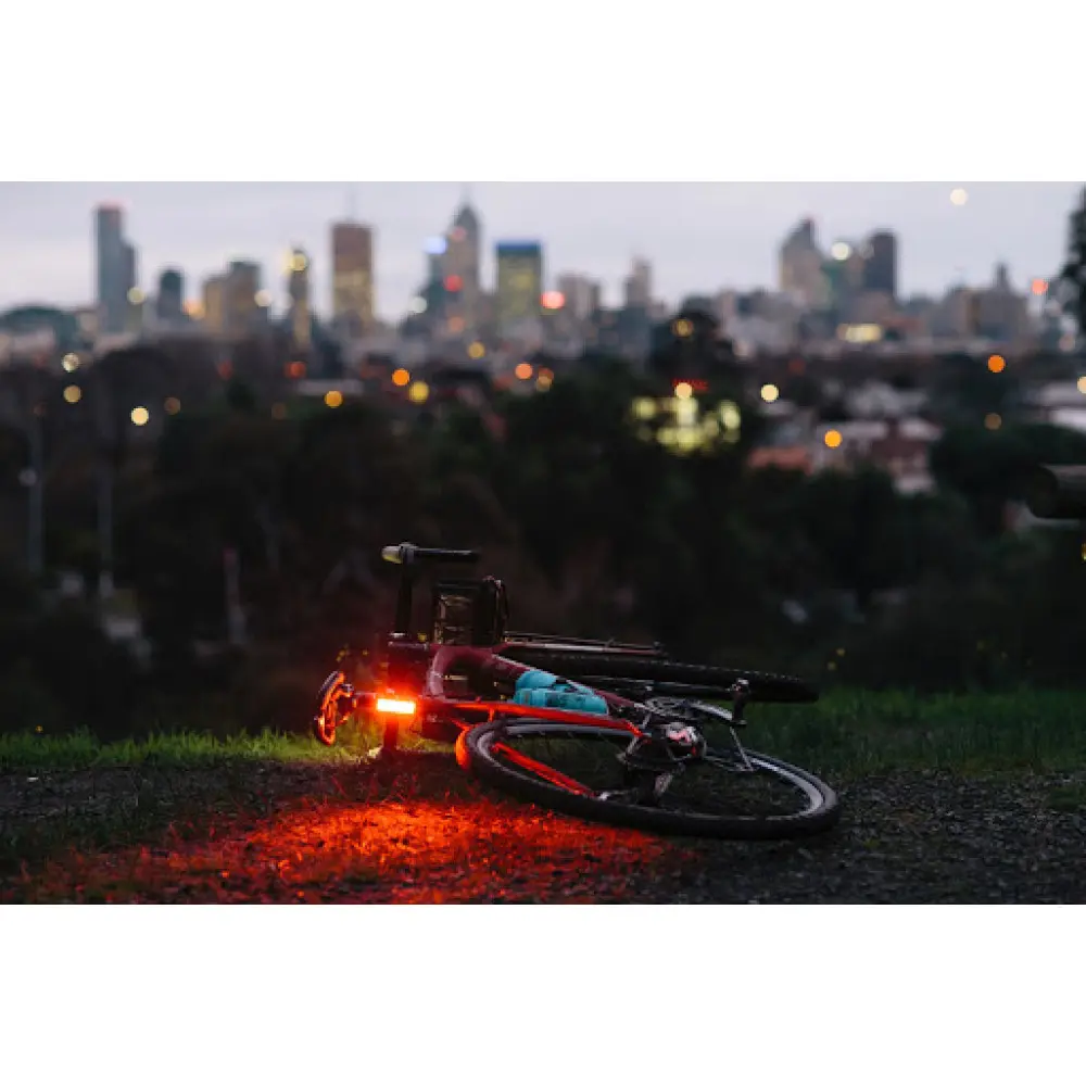 Мигалка задня Knog Blinder Mob V Kid Grid 44 Lumens Black