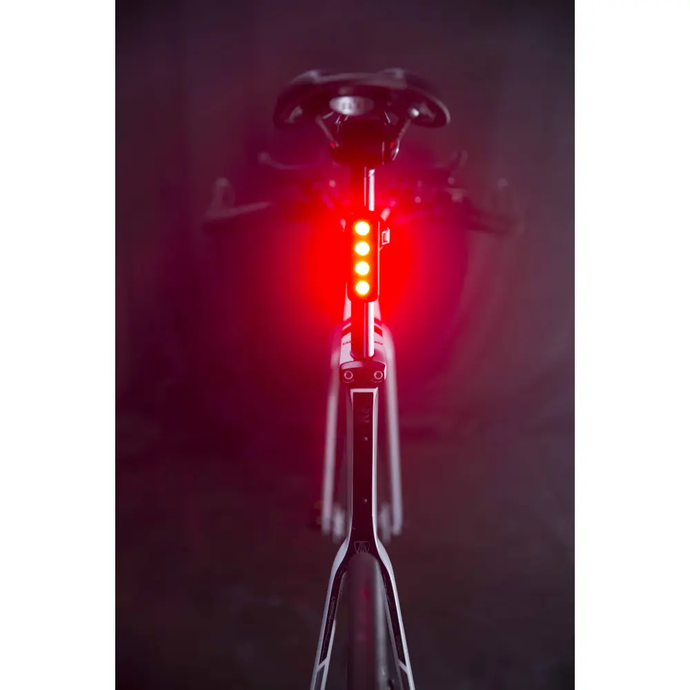 Мигалка задняя Knog Blinder Mob V Four Eyes 44 Lumens Black